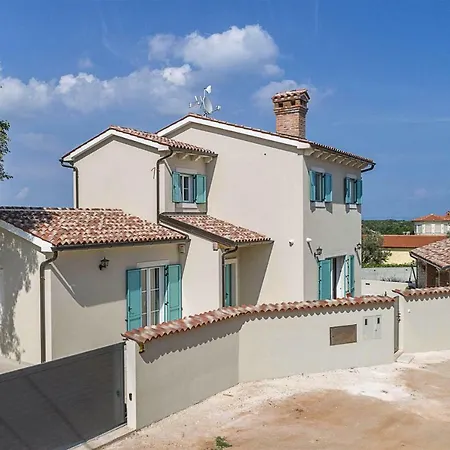 Klara Villa Kavran